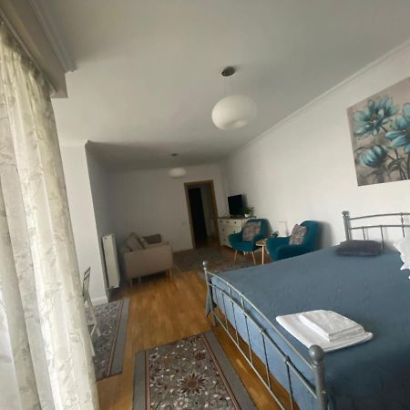 Lunafan Apartment Cluj-Napoca Eksteriør bilde