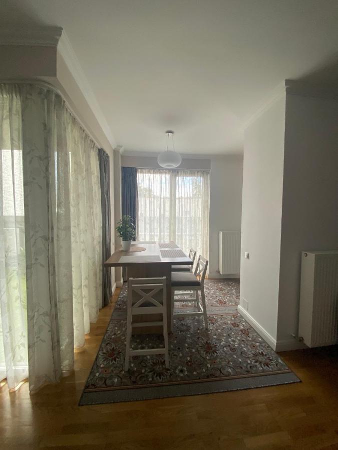 Lunafan Apartment Cluj-Napoca Eksteriør bilde