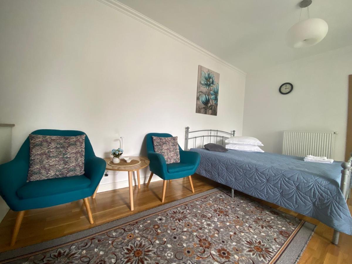 Lunafan Apartment Cluj-Napoca Eksteriør bilde